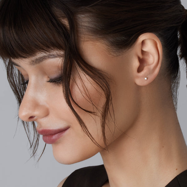 1/10 Carat Lab-Grown Diamond Round-Shaped Classic Solitaire Studs — GILDED New York