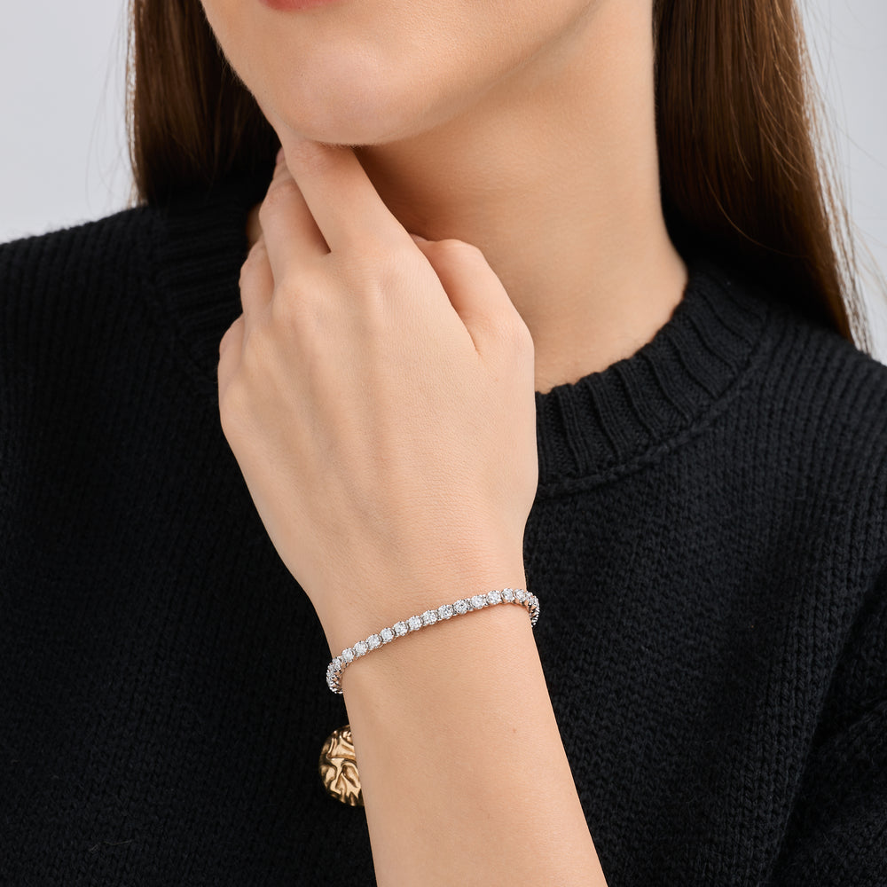 Gilded 4 Carat Lab-Grown Diamond Fashion Bracelet with Round-Shaped Centers in a U-Shaped Setting