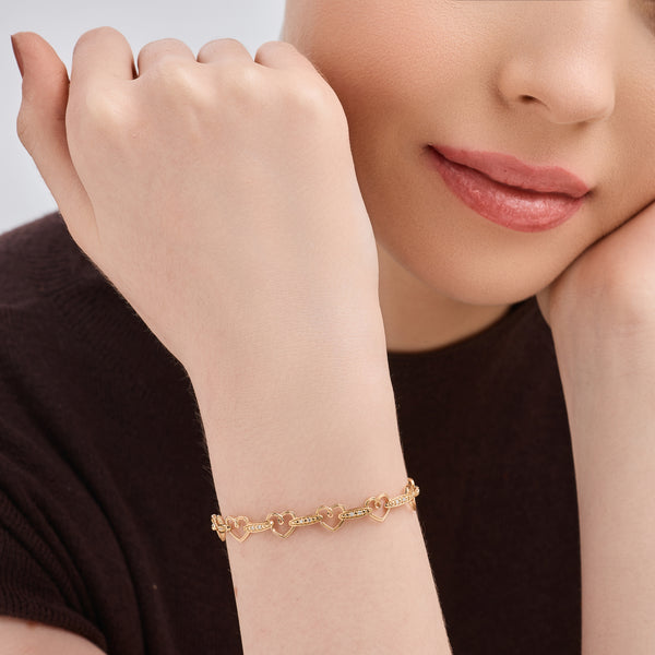 1/10 Carat Lab-Grown Diamond Holding Hearts Fashion Bracelet — GILDED New York
