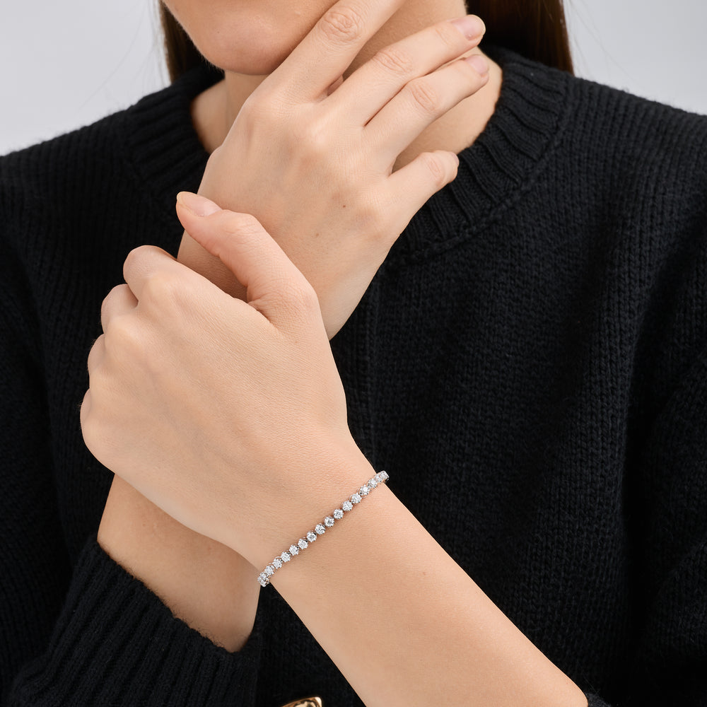 Gilded 4 Carat Lab-Grown Diamond Classic Fashion Bracelet with Round-Shaped Centers in a U-Shaped Setting