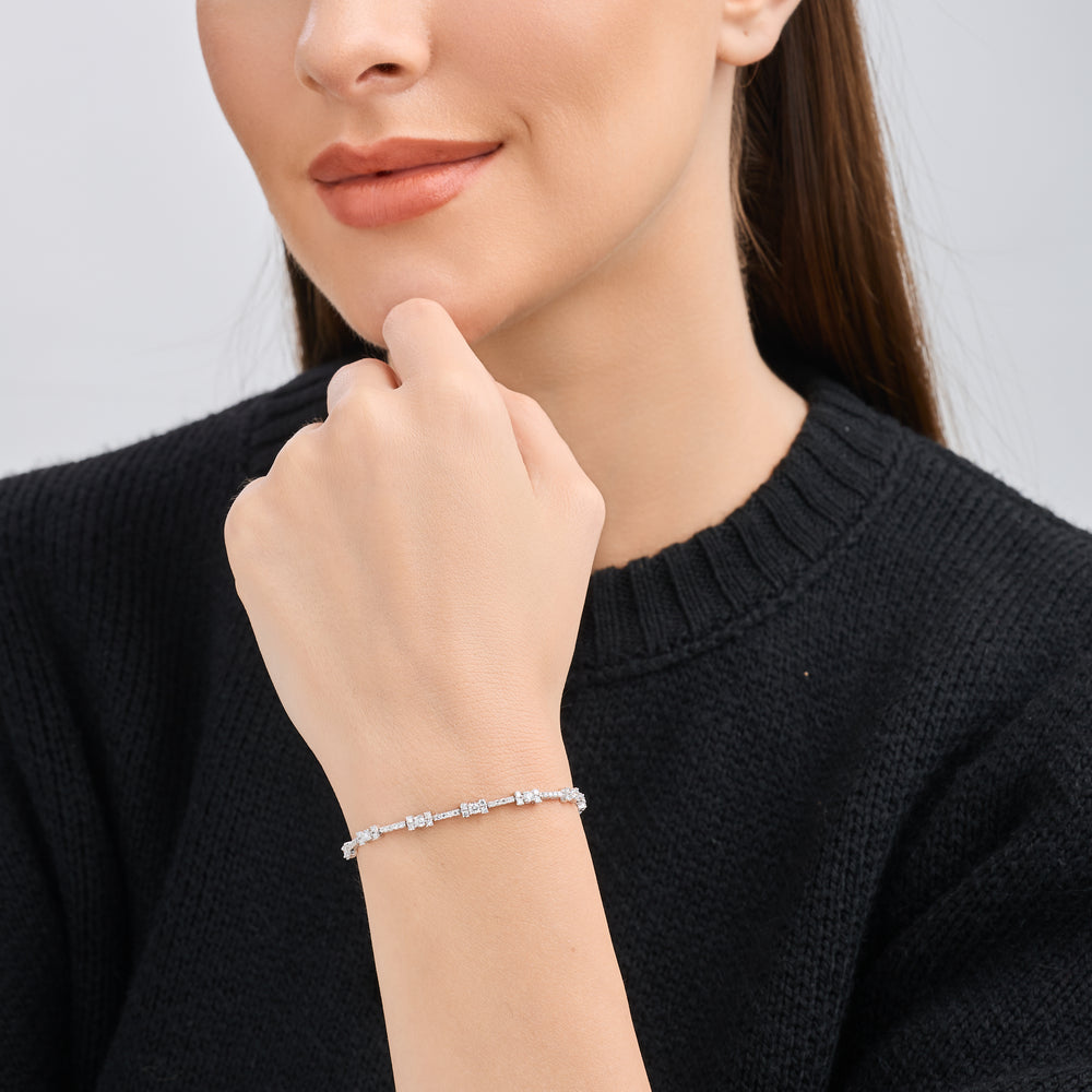 Gilded 2 Carat Lab-Grown Diamond Petite Fusion Fashion Bracelet