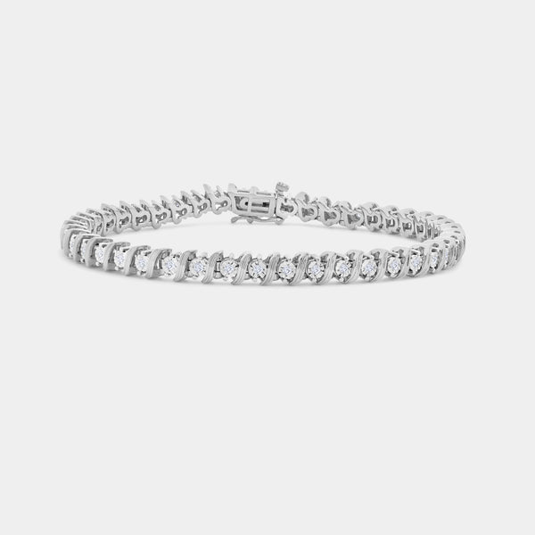 1/2 Carat Lab-Grown Diamond with Curved Metal Bars and a Round-Shaped Center in an Illusion-Plate Setting — GILDED New York