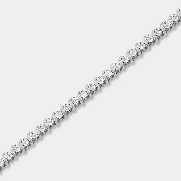 1/2 Carat Lab-Grown Diamond with Curved Metal Bars and a Round-Shaped Center in an Illusion-Plate Setting — GILDED New York