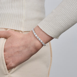 Gilded 21 Carat Lab-Grown Diamond Emerald-Cut Tennis Bracelet