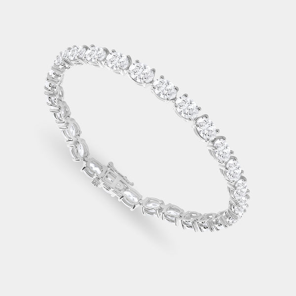 Gilded 13 and 1/2 Carat Lab-Grown Diamond Oval-Shaped Tennis Bracelet