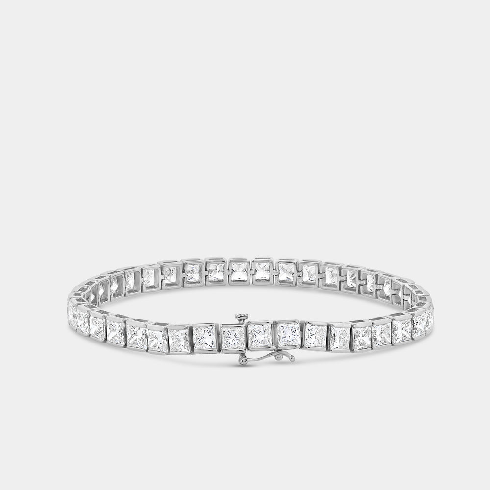 Gilded 16 Carat Lab-Grown Diamond Princess-Cut Tennis Bracelet