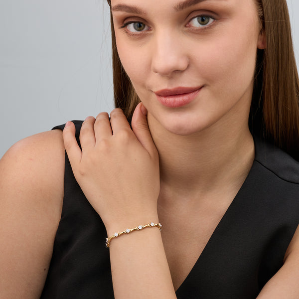 1/2 Carat Lab-Grown Diamond Fashion Bracelet with Crossover Metal Links and a Round-Shaped Center — GILDED New York