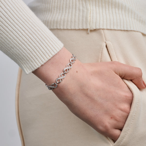 1/10 Carat Lab-Grown Diamond Fashion Bracelet with Interlocking Infinity Motifs — GILDED New York
