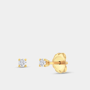 Gilded 1/10 Carat Lab-Grown Diamond Round-Shaped Classic Solitaire Studs