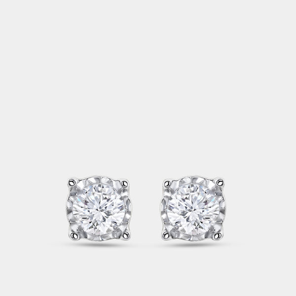 Gilded 1/4 Carat Lab-Grown Diamond Round-Shaped Solitaire Studs Set in an Illusion Plate