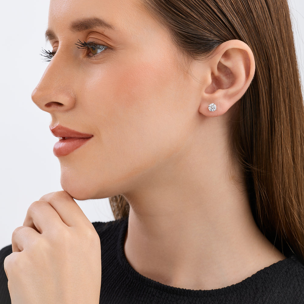 Gilded 1 and 1/2 Carat Lab-Grown Diamond Round-Shaped Stud Plus with a Side Hidden Halo