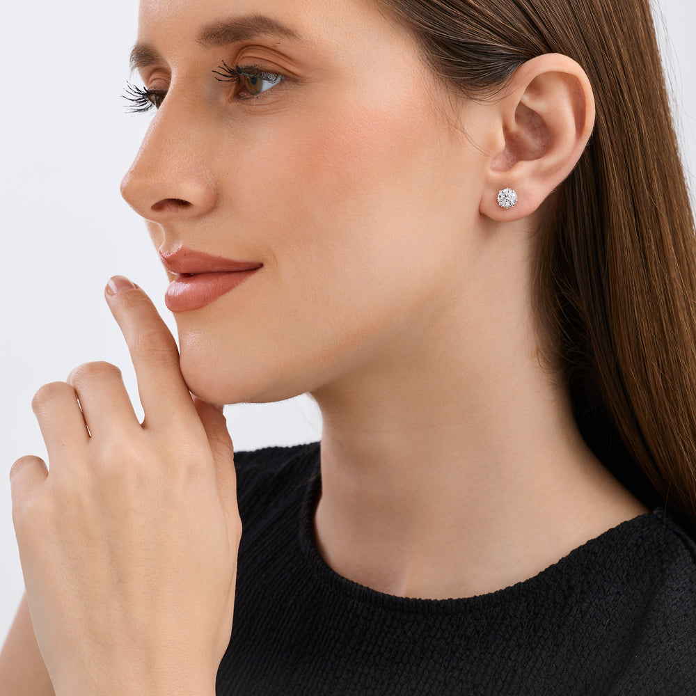 Gilded 2 Carat Lab-Grown Diamond Round-Shaped Stud Plus with a Round Halo