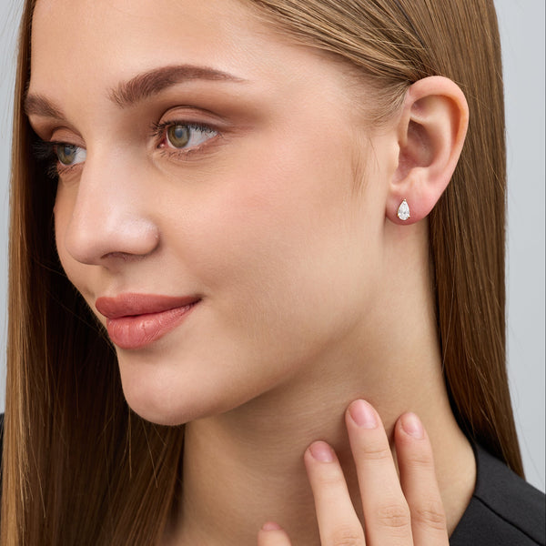 1 Carat Lab-Grown Diamond Pear-Shaped Classic Solitaire Studs — GILDED New York