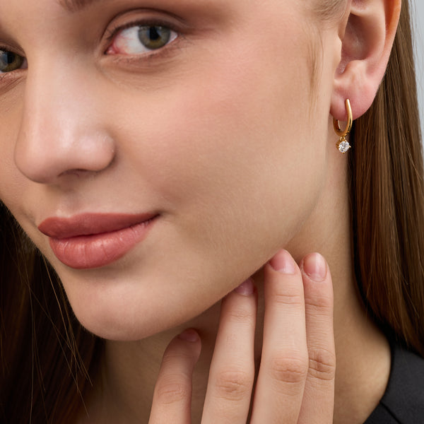 Gilded 3/4 Carat Lab-Grown Diamond Huggie Hoop Earrings with a Round-Shaped Drop
