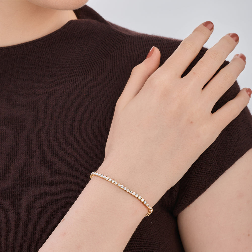 Gilded 4 Carat Lab-Grown Diamond Round-Shaped Classic Tennis Bracelet