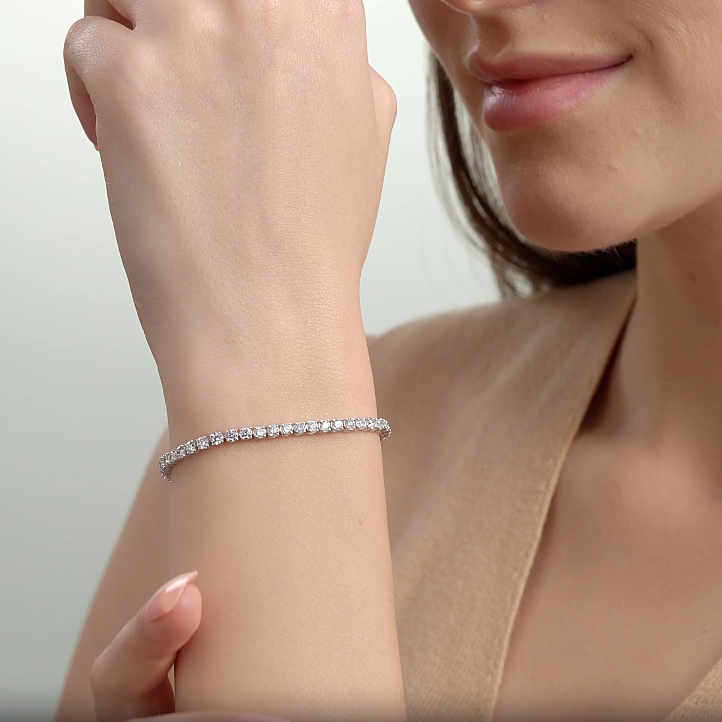 Gilded 5 Carat Lab-Grown Diamond Round-Shaped Classic Tennis Bracelet