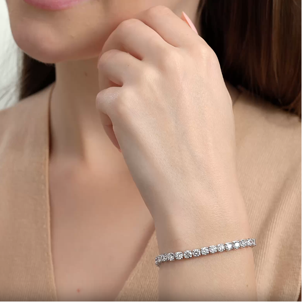 Gilded 10 Carat Lab-Grown Diamond Round-Shaped Classic Tennis Bracelet