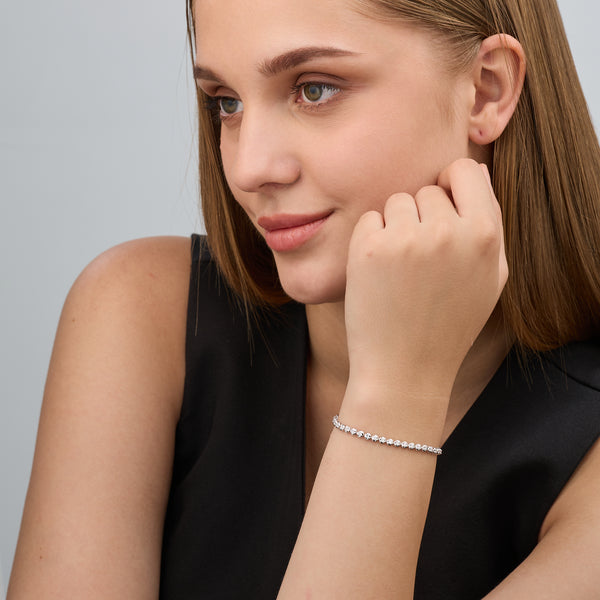 1 Carat Lab-Grown Diamond Round-Shaped Line Bracelet in a Cup Setting — GILDED New York