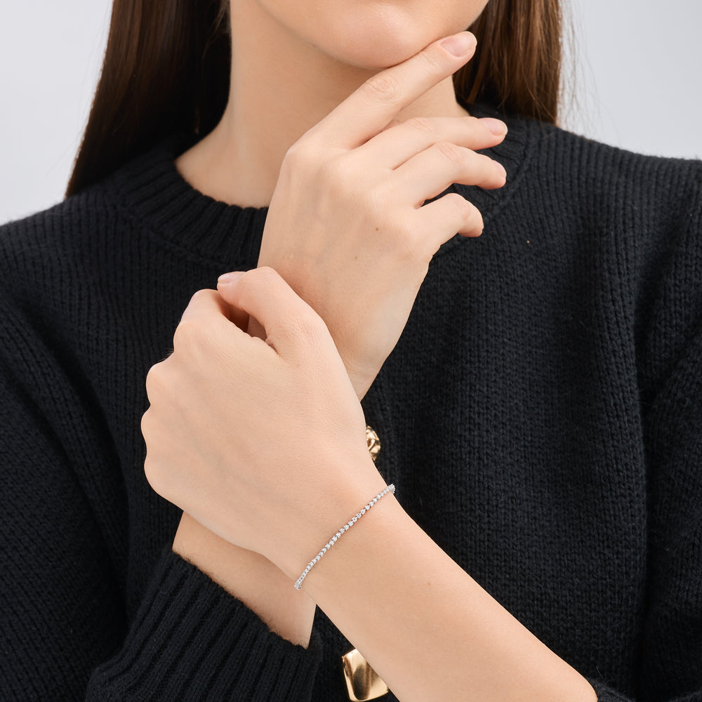 Gilded 1 Carat Lab-Grown Diamond Round-Shaped Three-Prong Tennis Bracelet