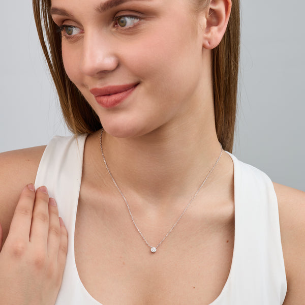 1/4 Carat Lab-Grown Diamond Round-Shaped, Bezel-Set Station Solitaire Pendant — GILDED New York