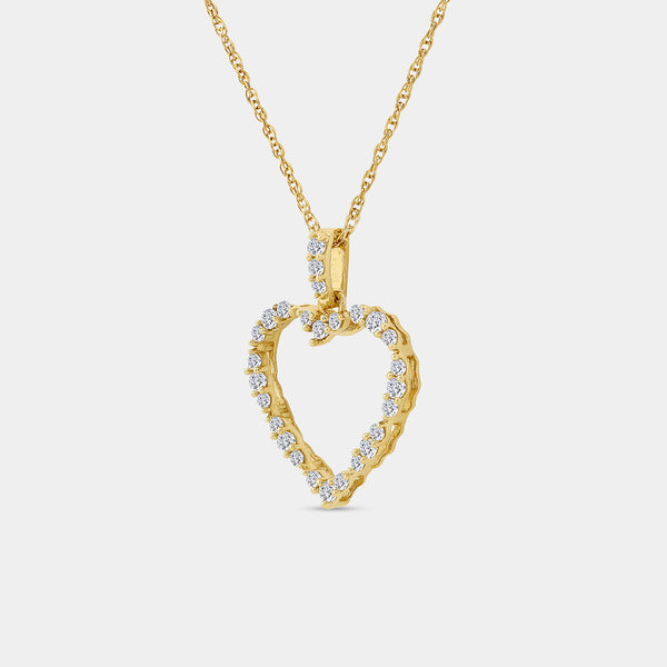 Gilded 1/4 Carat Lab-Grown Diamond Three-Cluster Heart-Shaped Pendant