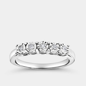 Gilded 1/10 Carat Lab-Grown Diamond Round-Shaped Five-Stone Ring Set in an Illusion Plate