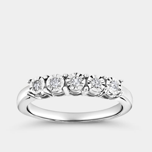 Gilded 1/10 Carat Lab-Grown Diamond Round-Shaped Five-Stone Ring Set in an Illusion Plate