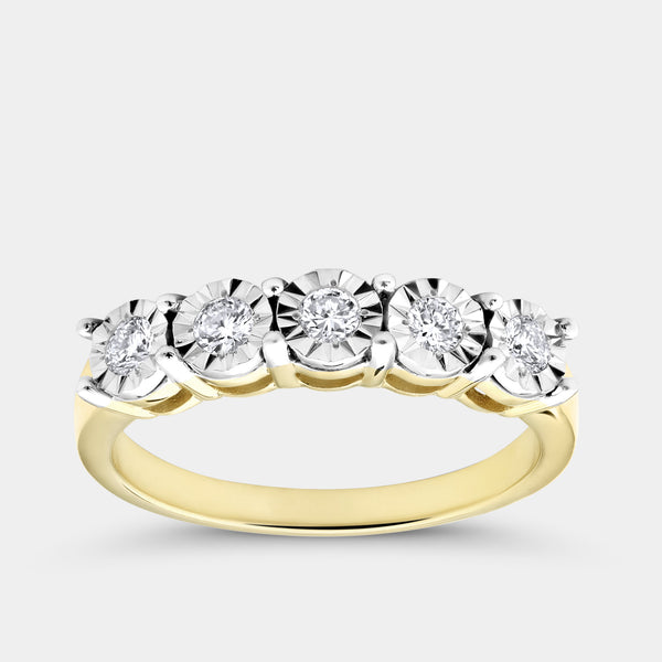 Gilded 1/4 Carat Lab-Grown Diamond Round-Shaped Five-Stone Ring Set in an Illusion Plate