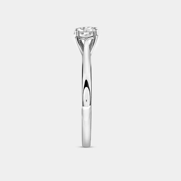 1/4 Carat Lab-Grown Diamond Round-Shaped Classic Solitaire Ring Set In An Illusion Plate — GILDED New York
