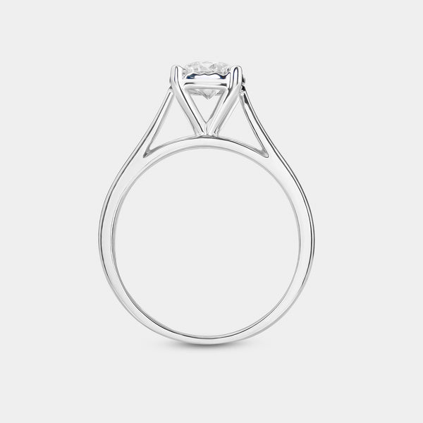 3/4 Carat Lab-Grown Diamond Round-Shaped Classic Solitaire Ring Set In An Illusion Plate — GILDED New York