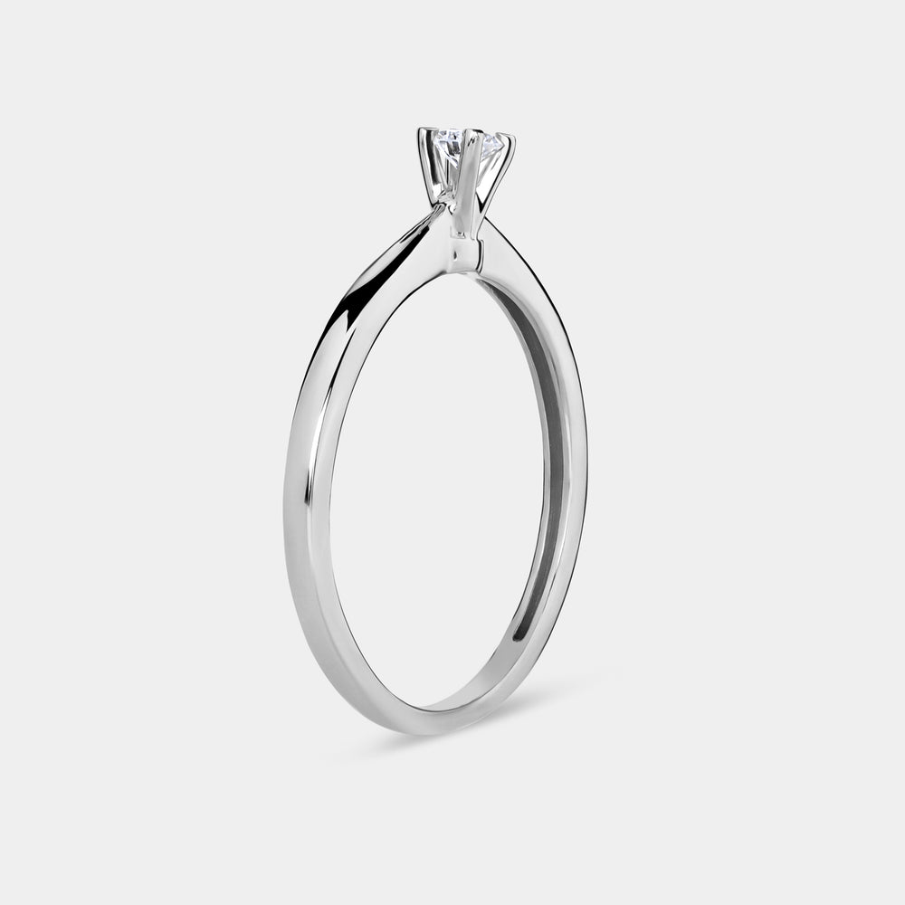 Gilded 1/10 Carat Lab-Grown Diamond Round-Shaped Classic Solitaire Ring
