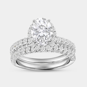 Gilded 2 and 3/4 Carat Lab-Grown Diamond Oval-Shaped Halo Engagement Ring Set