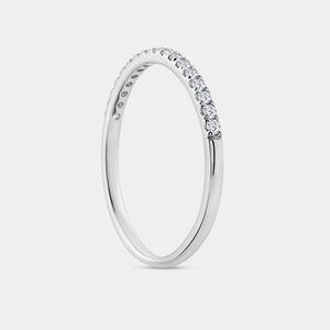 Gilded 2 Carat Lab-Grown Diamond Engagement Ring Set with a Round-Shaped Center and a Knotted Halo