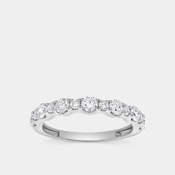3/4 Carat Lab-Grown Diamond Round-Shaped Shared-Prong Wedding Band — GILDED New York