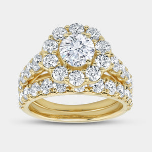 Gilded 4 Carat Lab-Grown Diamond Engagement Ring Set with a Round-Shaped Center and a Flower Halo