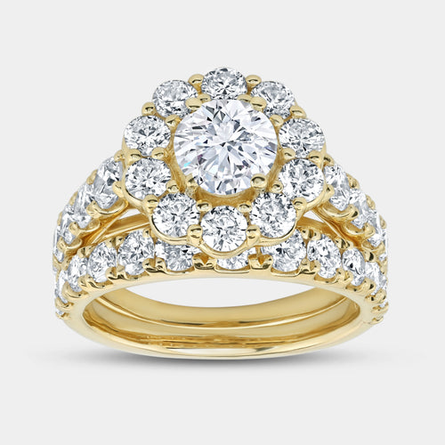 Gilded 4 Carat Lab-Grown Diamond Engagement Ring Set with a Round-Shaped Center and a Flower Halo