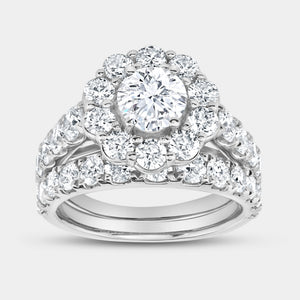 Gilded 4 Carat Lab-Grown Diamond Engagement Ring Set with a Round-Shaped Center and a Flower Halo