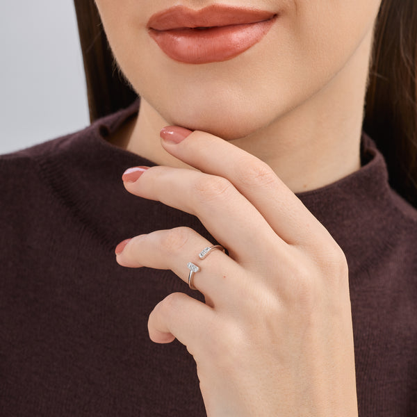 1/100 Carat Lab-Grown Diamond Floating Bar Stack Ring — GILDED New York