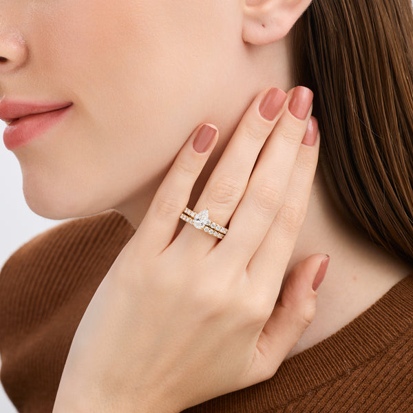 2 Carat Lab-Grown Diamond Solitaire Pear-Shaped Bridal Set — GILDED New York