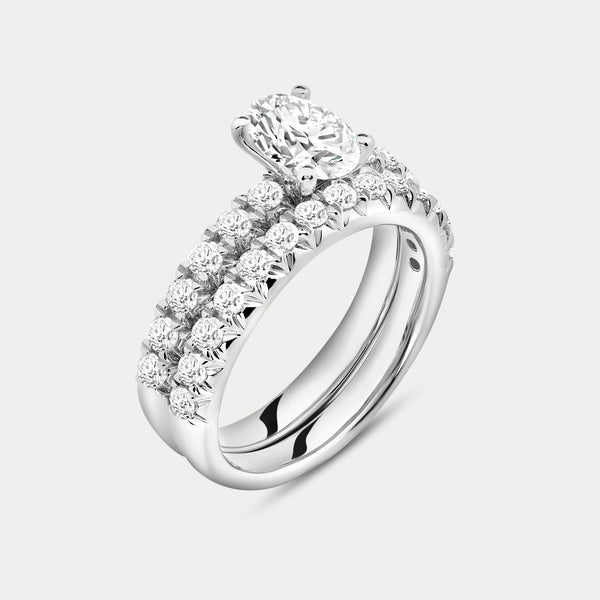 2 Carat Lab-Grown Diamond Solitaire Oval-Shaped Bridal Set — GILDED New York