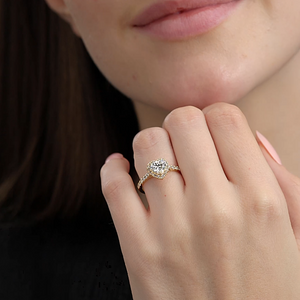 Gilded 1 and 1/3 Carat Lab-Grown Diamond Heart-Shaped Halo Engagement Ring with a Classic Studded Shank