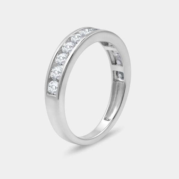 1 and 1/2 Carat Lab-Grown Diamond Solitaire Round-Shaped Bridal Set — GILDED New York