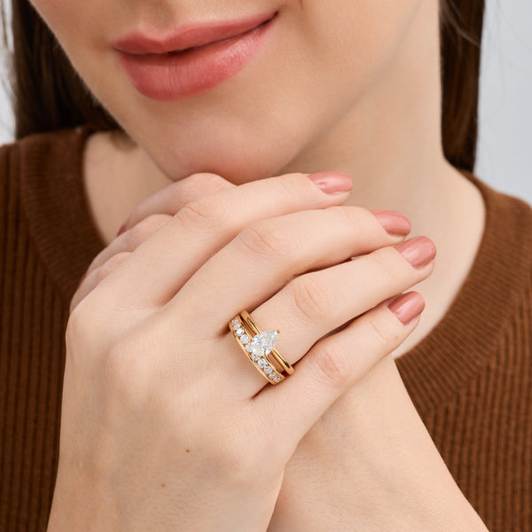 1 and 1/2 Carat Lab-Grown Diamond Solitaire Pear-Shaped Bridal Set — GILDED New York