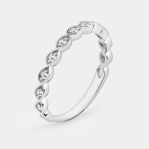 Gilded 3/4 Carat Lab-Grown Diamond Oval-Shaped Halo Bridal Ring Set