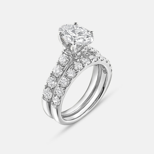 4 Carat Lab-Grown Diamond Solitaire Oval-Shaped Bridal Set — GILDED New York