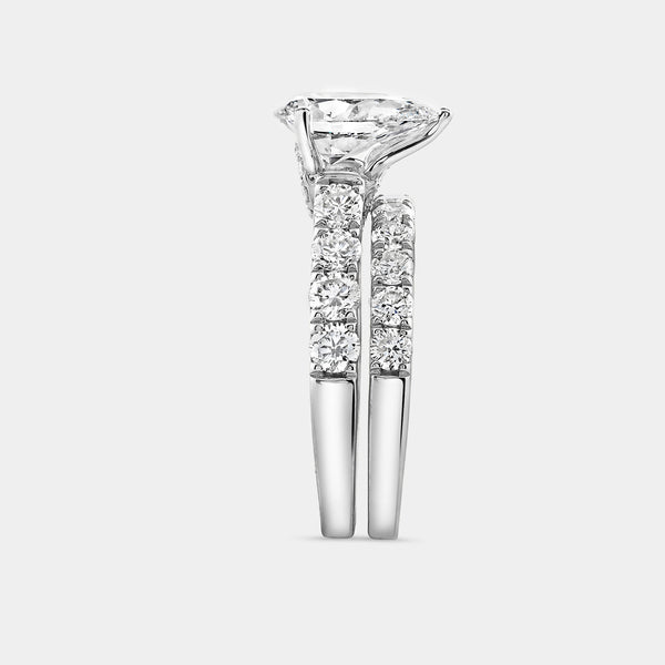 4 Carat Lab-Grown Diamond Solitaire Pear-Shaped Bridal Set — GILDED New York