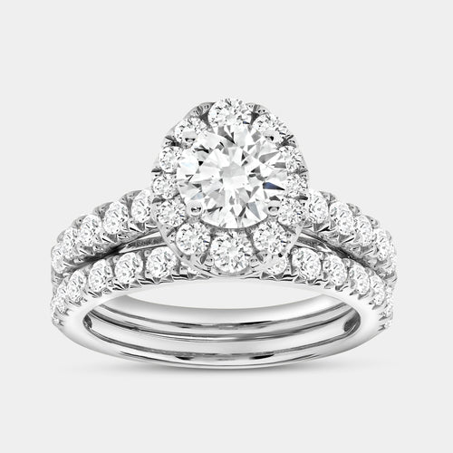 Gilded 2 and 1/2 Carat Lab-Grown Diamond Oval-Shaped Halo Engagement Ring Set