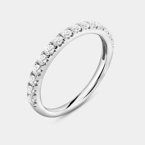 Gilded 2 and 1/2 Carat Lab-Grown Diamond Oval-Shaped Halo Engagement Ring Set