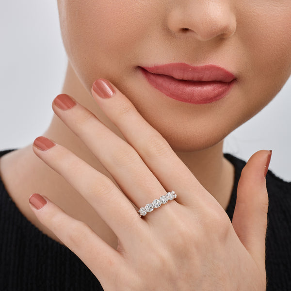 2 Carat Lab-Grown Diamond Seven-Stone Classic Band — GILDED New York