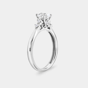 Gilded 1 Carat Lab-Grown Diamond Round-Shaped Solitaire Engagement Ring with Round-Shaped Accents